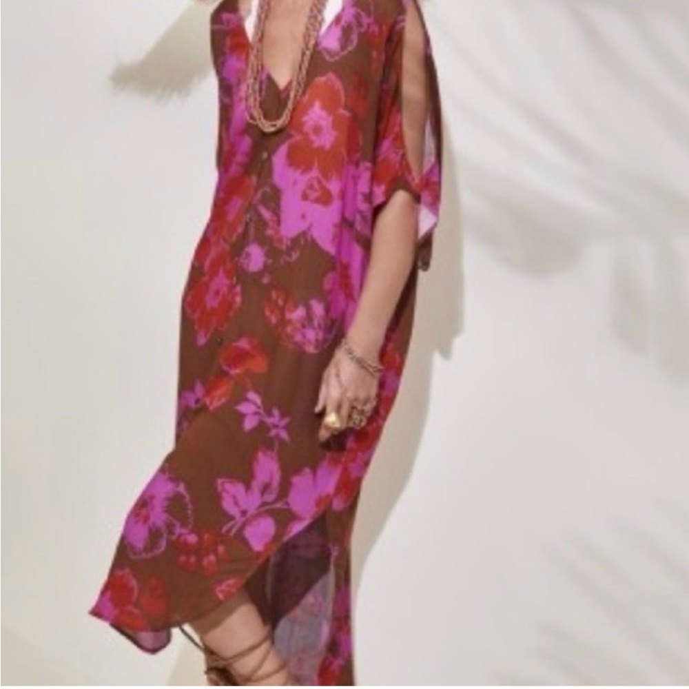 CAbi Tahitian Breezy Coverup